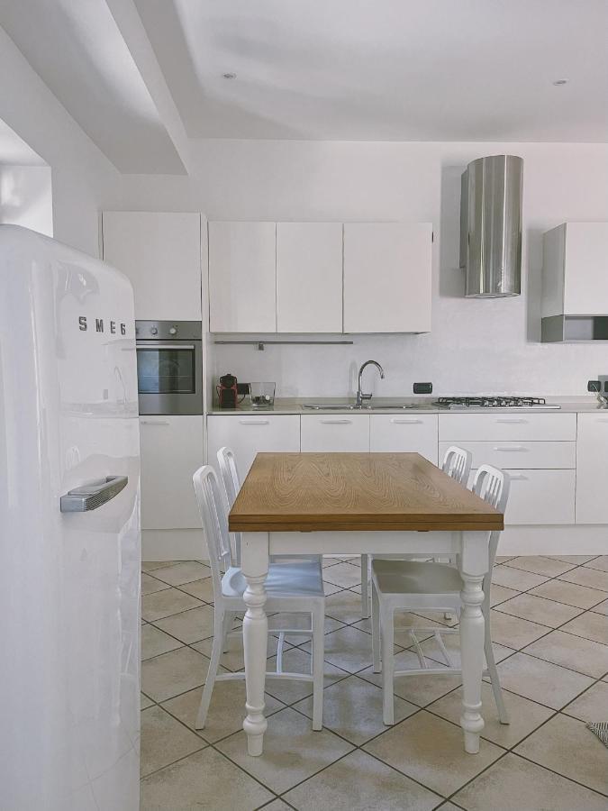 Casa Lobe - Charming Apartment In Village Centre Ла Морра Экстерьер фото